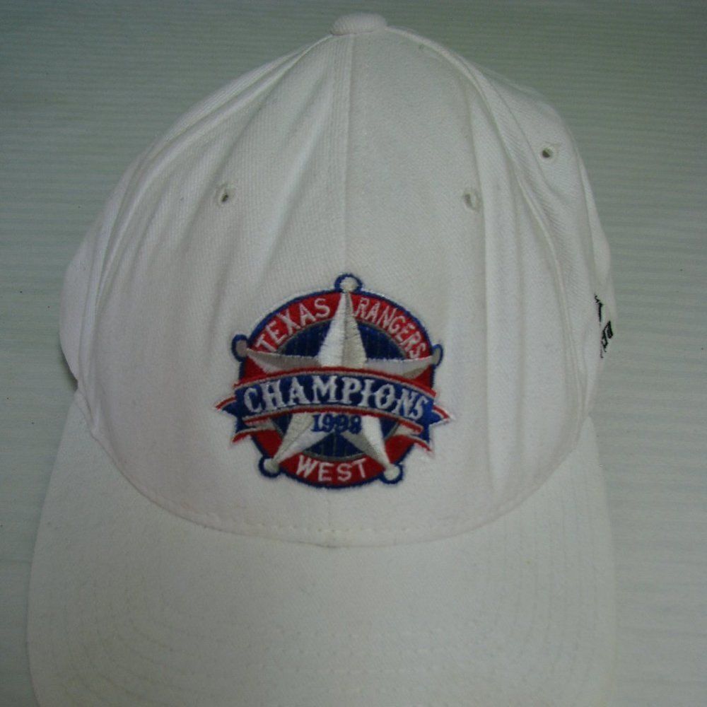 Vintage New Era Rangers '98 West Champs Snap-Back